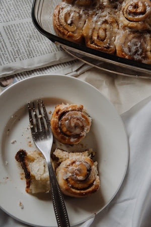 Medialunas rellenas de dulce de leche